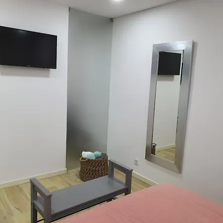 Tres Castelos Apartment